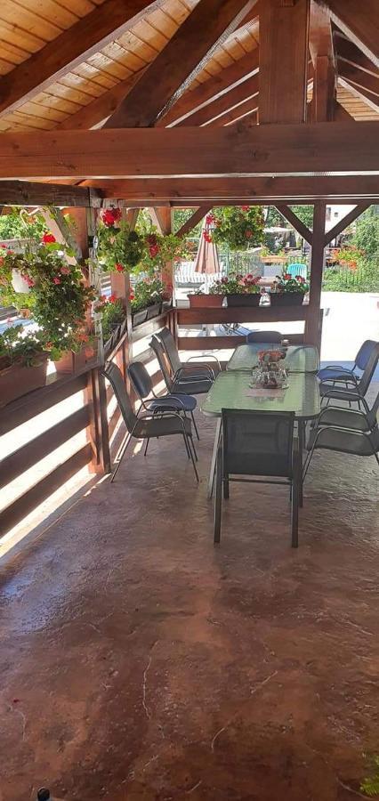 Casa Mimi Apartment Baile Herculane Bagian luar foto